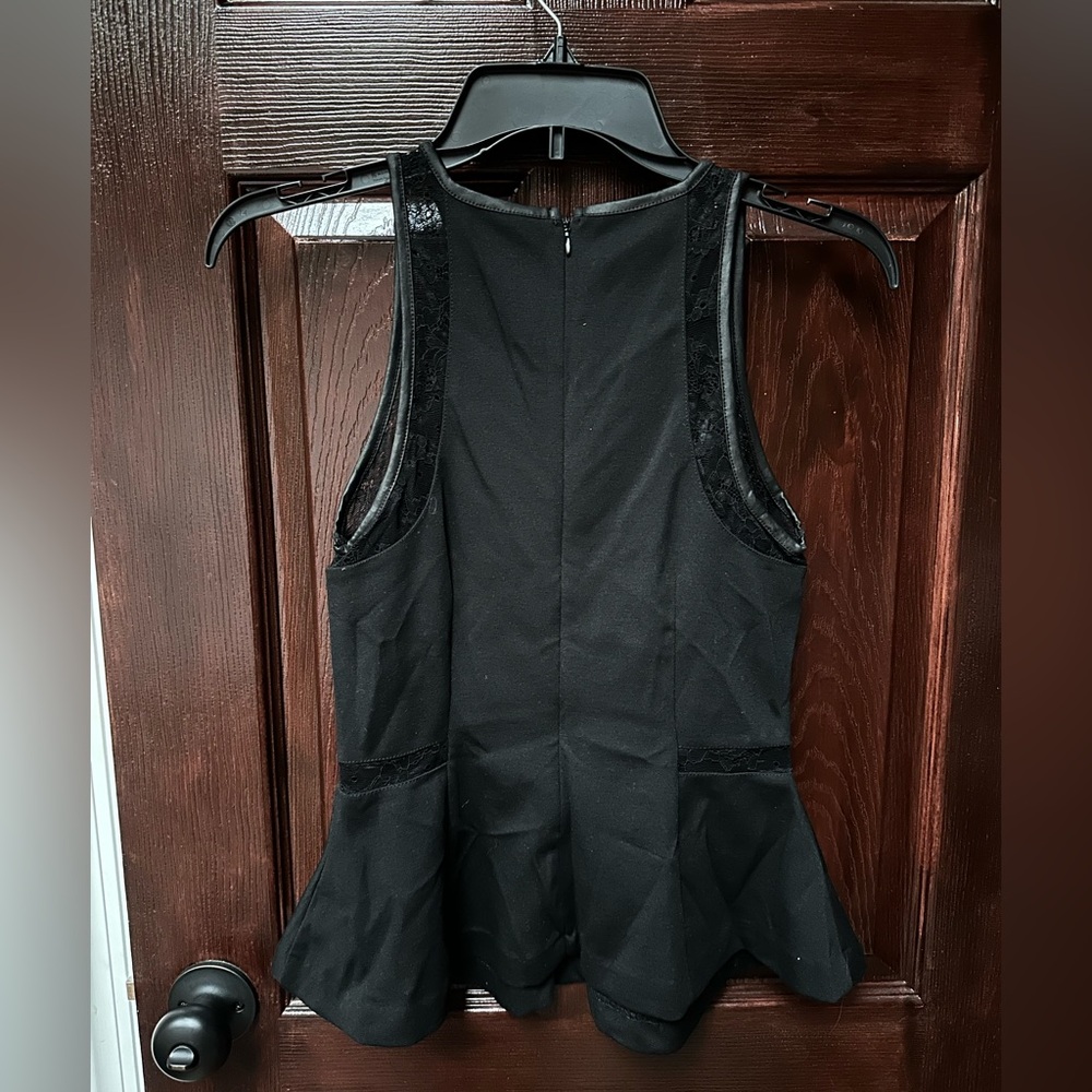 GUESS Lace Inset Peplum Top - Picture 2 of 3